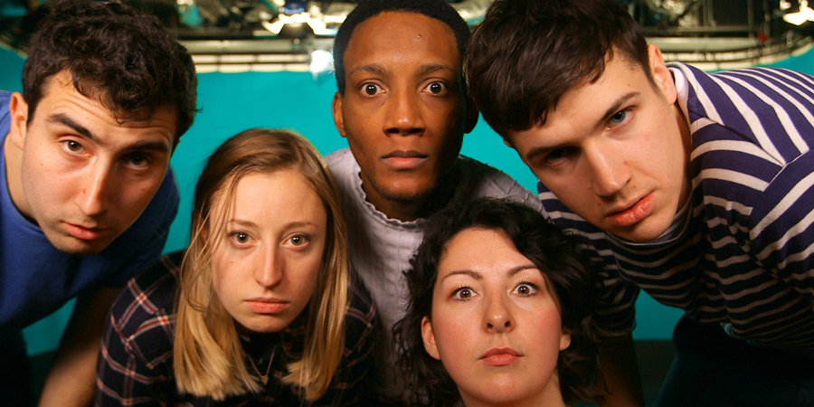 Pop Sludge. Image shows from L to R: Steve Bugeja, Harrie Hayes, Jason Forbes, Samantha Baines, Patrick Turpin. Pop Sludge. Image shows from L to R: Steve Bugeja, Harrie Hayes, Jason Forbes, Samantha Baines, Patrick Turpin.