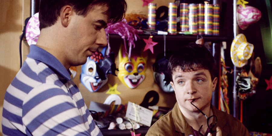 Restless Natives. Image shows from L to R: Will (Vincent Friell), Ronnie (Joe Mullaney). Copyright: STUDIOCANAL. Restless Natives. Image shows from L to R: Will (Vincent Friell), Ronnie (Joe Mullaney). Copyright: STUDIOCANAL.