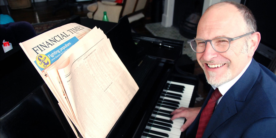 Simon Evans Goes To Market. Simon Evans. Copyright: BBC. Simon Evans Goes To Market. Simon Evans. Copyright: BBC.