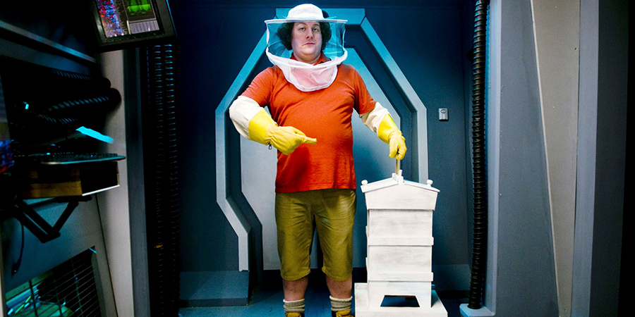 Sorry, I've Got No Head. James Bachman. Copyright: So Television. Sorry, I've Got No Head. James Bachman. Copyright: So Television.