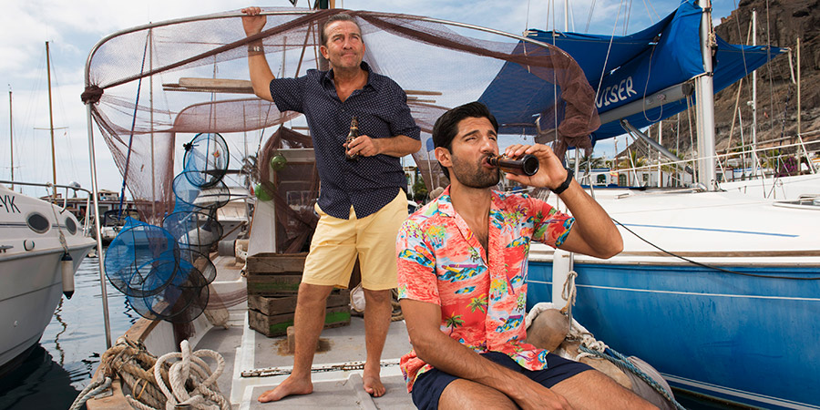 SunTrap. Image shows from L to R: Brutus (Bradley Walsh), Woody (Kayvan Novak). Copyright: Happy Tramp Productions. SunTrap. Image shows from L to R: Brutus (Bradley Walsh), Woody (Kayvan Novak). Copyright: Happy Tramp Productions.