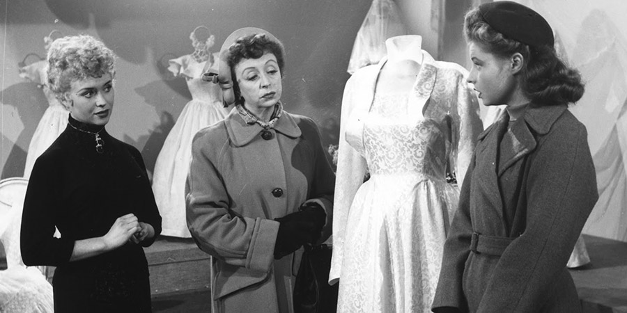 The Crowded Day. Image shows from L to R: Suzy (Vera Day), Eunice's Mother (Thora Hird), Eunice (Prunella Scales). Copyright: Adelphi Films. The Crowded Day. Image shows from L to R: Suzy (Vera Day), Eunice's Mother (Thora Hird), Eunice (Prunella Scales). Copyright: Adelphi Films.