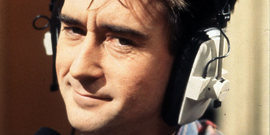 The Kit Curran Radio Show. Kit Curran (Denis Lawson). Copyright: Thames Television. The Kit Curran Radio Show. Kit Curran (Denis Lawson). Copyright: Thames Television.