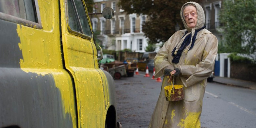 The Lady In The Van. Miss Shepherd (Maggie Smith). Copyright: BBC Films. The Lady In The Van. Miss Shepherd (Maggie Smith). Copyright: BBC Films.