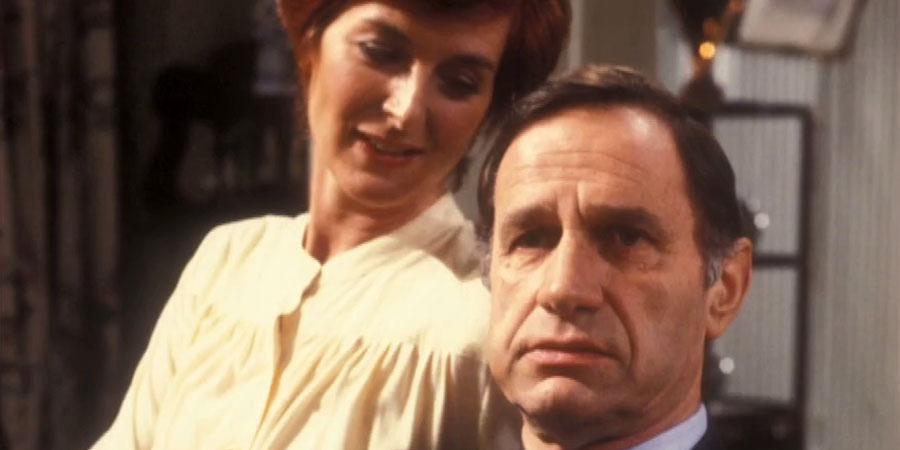 The Last Song. Image shows from L to R: Alice Bannister (Caroline Blakiston), Leo Bannister (Geoffrey Palmer). Copyright: BBC. The Last Song. Image shows from L to R: Alice Bannister (Caroline Blakiston), Leo Bannister (Geoffrey Palmer). Copyright: BBC.