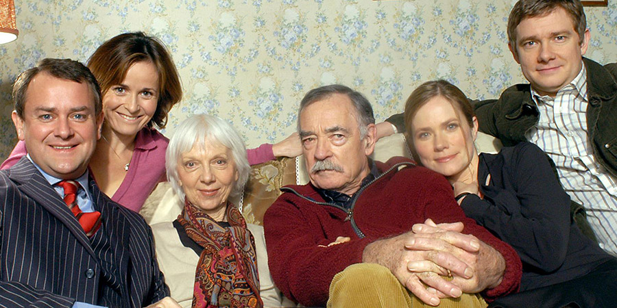 The Robinsons. Image shows from L to R: George Robinson (Hugh Bonneville), Maggie Robinson (Amanda Root), Pam Robinson (Anna Massey), Hector Robinson (Richard Johnson), Polly (Amanda Abbington), Ed Robinson (Martin Freeman). The Robinsons. Image shows from L to R: George Robinson (Hugh Bonneville), Maggie Robinson (Amanda Root), Pam Robinson (Anna Massey), Hector Robinson (Richard Johnson), Polly (Amanda Abbington), Ed Robinson (Martin Freeman).
