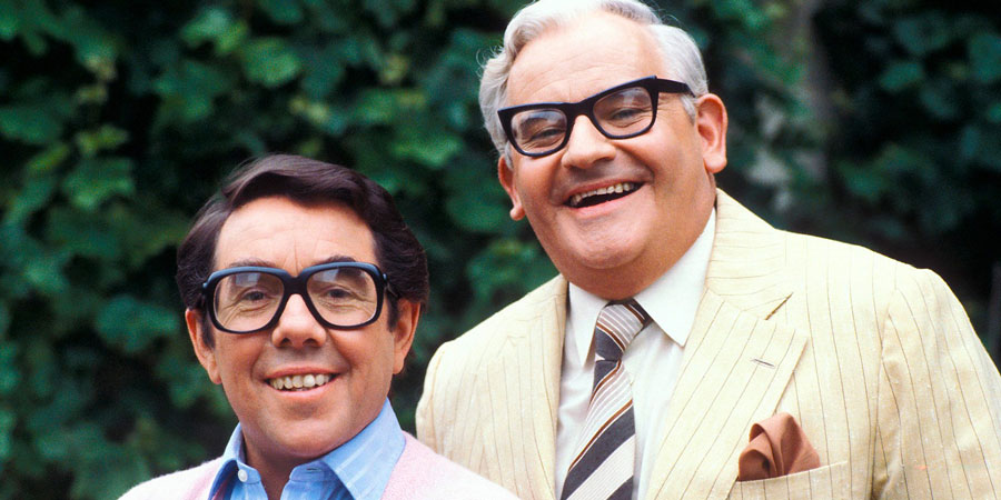 https://www.comedy.co.uk/images/library/comedies/900x450/t/the_two_ronnies.jpg