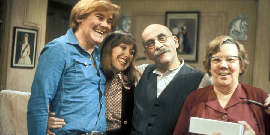 Till Death Us Do Part. Image shows from L to R: Mike Rawlins (Anthony Booth), Rita Rawlins (Una Stubbs), Alf Garnett (Warren Mitchell), Else Garnett (Dandy Nichols). Copyright: BBC. Till Death Us Do Part. Image shows from L to R: Mike Rawlins (Anthony Booth), Rita Rawlins (Una Stubbs), Alf Garnett (Warren Mitchell), Else Garnett (Dandy Nichols). Copyright: BBC.
