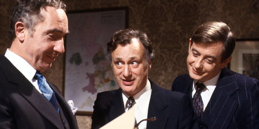Yes Minister. Image shows from L to R: Sir Humphrey Appleby (Nigel Hawthorne), James Hacker (Paul Eddington), Bernard Woolley (Derek Fowlds). Copyright: BBC. Yes Minister. Image shows from L to R: Sir Humphrey Appleby (Nigel Hawthorne), James Hacker (Paul Eddington), Bernard Woolley (Derek Fowlds). Copyright: BBC.