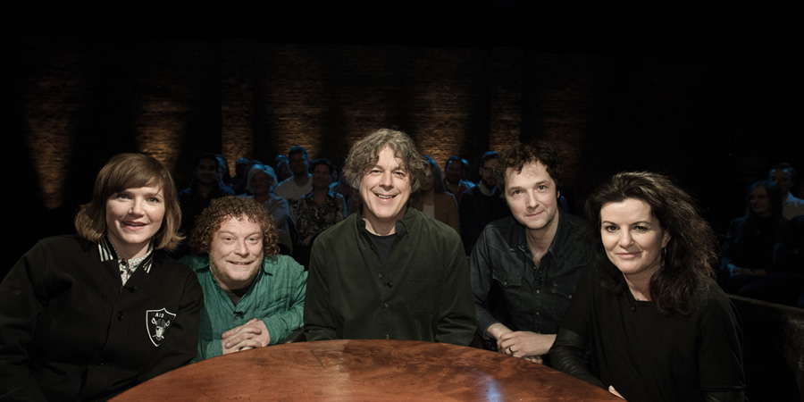 Alan Davies: As Yet Untitled. Image shows from L to R: Jessica Hynes, Wes Borg, Alan Davies, Chris Addison, Deirdre O'Kane. Alan Davies: As Yet Untitled. Image shows from L to R: Jessica Hynes, Wes Borg, Alan Davies, Chris Addison, Deirdre O'Kane.