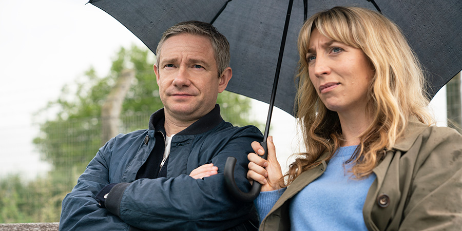 Breeders. Image shows from L to R: Paul (Martin Freeman), Ally (Daisy Haggard). Copyright: Avalon Television. Breeders. Image shows from L to R: Paul (Martin Freeman), Ally (Daisy Haggard). Copyright: Avalon Television.