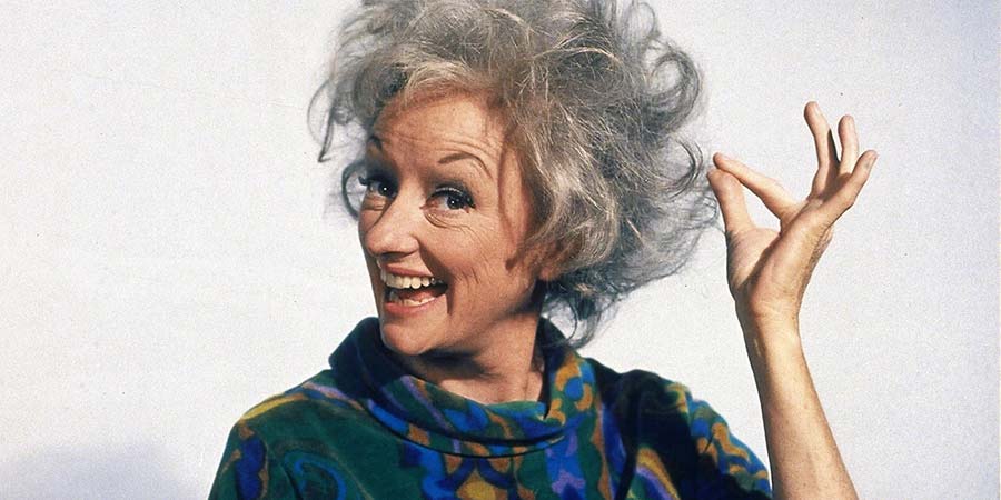 Comedy Legends. Phyllis Diller. Copyright: 3DD. Comedy Legends. Phyllis Diller. Copyright: 3DD.