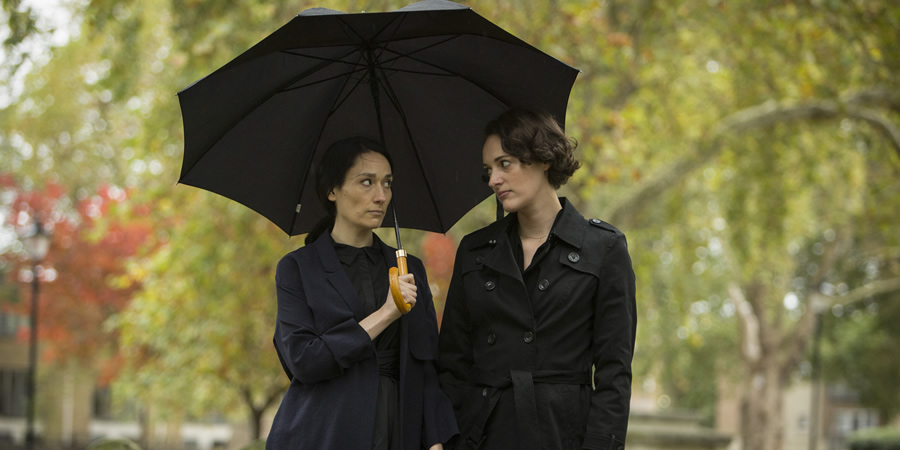 Fleabag. Image shows from L to R: Claire (Sian Clifford), Fleabag (Phoebe Waller-Bridge). Copyright: Two Brothers Pictures. Fleabag. Image shows from L to R: Claire (Sian Clifford), Fleabag (Phoebe Waller-Bridge). Copyright: Two Brothers Pictures.