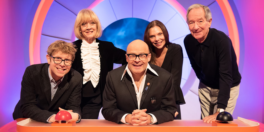 Harry Hill's Alien Fun Capsule. Image shows from L to R: Josh Widdicombe, Amanda Barrie, Harry Hill, Samantha Janus, Michael Buerk. Copyright: Nit TV. Harry Hill's Alien Fun Capsule. Image shows from L to R: Josh Widdicombe, Amanda Barrie, Harry Hill, Samantha Janus, Michael Buerk. Copyright: Nit TV.