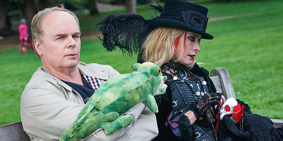 Hold The Sunset. Image shows from L to R: Roger (Jason Watkins), Georgie (Shauna MacDonald). Hold The Sunset. Image shows from L to R: Roger (Jason Watkins), Georgie (Shauna MacDonald).