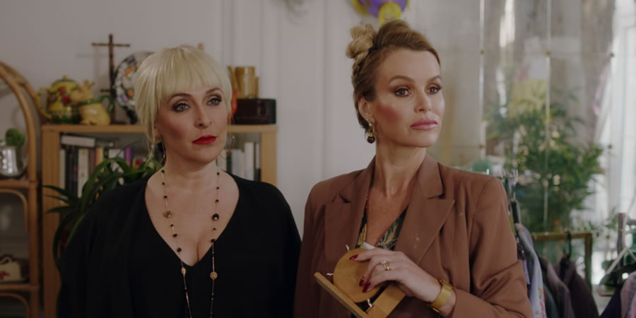 The Keith & Paddy Picture Show. Image shows from L to R: Shop Assistant 2 (Tracy-Ann Oberman), Shop Assistant 1 (Amanda Holden). Copyright: Talkback. The Keith & Paddy Picture Show. Image shows from L to R: Shop Assistant 2 (Tracy-Ann Oberman), Shop Assistant 1 (Amanda Holden). Copyright: Talkback.