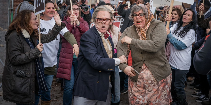 The League Of Gentlemen. Image shows from L to R: Edward (Reece Shearsmith), Tubbs (Steve Pemberton). Copyright: BBC. The League Of Gentlemen. Image shows from L to R: Edward (Reece Shearsmith), Tubbs (Steve Pemberton). Copyright: BBC.