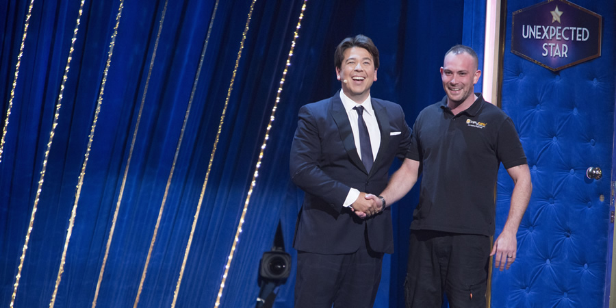 Michael McIntyre's Big Show. Image shows from L to R: Michael McIntyre, Craig Haywood. Copyright: Hungry McBear. Michael McIntyre's Big Show. Image shows from L to R: Michael McIntyre, Craig Haywood. Copyright: Hungry McBear.