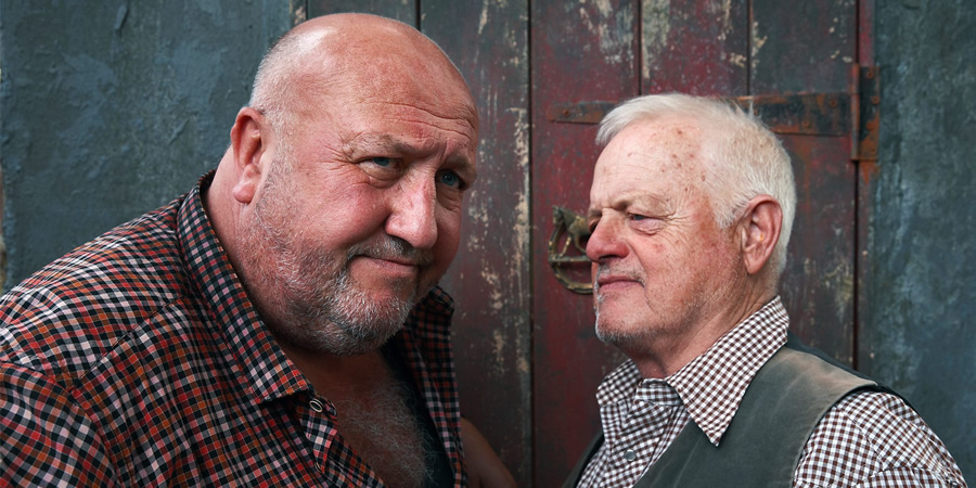 The Tuckers. Image shows from L to R: Glyn Tucker (Steve Speirs), Murphy (Robert Pugh). The Tuckers. Image shows from L to R: Glyn Tucker (Steve Speirs), Murphy (Robert Pugh).