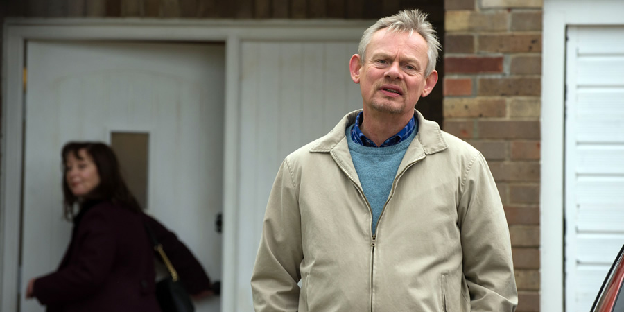 Warren. Image shows from L to R: Anne (Lisa Millett), Warren Thompson (Martin Clunes). Copyright: Hat Trick Productions. Warren. Image shows from L to R: Anne (Lisa Millett), Warren Thompson (Martin Clunes). Copyright: Hat Trick Productions.