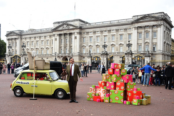 Rowan Atkinson. Rowan Atkinson.