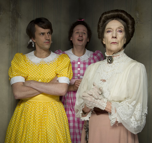 This Is Jinsy. Image shows from L to R: Sporall (Chris Bran), Maven (Justin Chubb), Miss Penny (Eileen Atkins). Copyright: The Welded Tandem Picture Company. This Is Jinsy. Image shows from L to R: Sporall (Chris Bran), Maven (Justin Chubb), Miss Penny (Eileen Atkins). Copyright: The Welded Tandem Picture Company.