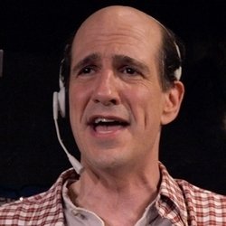 Sam Lloyd: Fully Committed. Sam Lloyd. Copyright: Popper Pictures / Big Talk Productions. Sam Lloyd: Fully Committed. Sam Lloyd. Copyright: Popper Pictures / Big Talk Productions.