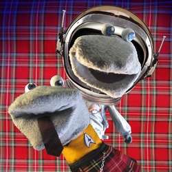 Scottish Falsetto Sock Puppet Theatre - In Space. Copyright: Baby Cow Productions / Pett Productions. Scottish Falsetto Sock Puppet Theatre - In Space. Copyright: Baby Cow Productions / Pett Productions.