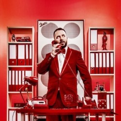 Abandoman: Hot Desk. Rob Broderick. Abandoman: Hot Desk. Rob Broderick.