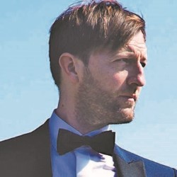 Andrew Maxwell - Yo Contraire. Andrew Maxwell. Andrew Maxwell - Yo Contraire. Andrew Maxwell.