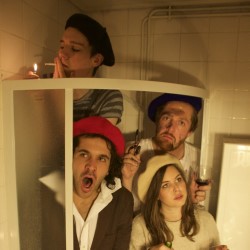 Paris Communal Shower. Paris Communal Shower.