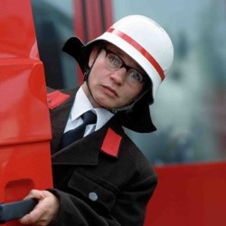 Brenda Feuerle: A Firefighter Woman at Work. Elke Maria Riedmann. Brenda Feuerle: A Firefighter Woman at Work. Elke Maria Riedmann.