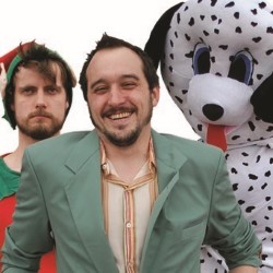 Funz And Gamez: Flogging A Dead Horze. Phil Ellis. Funz And Gamez: Flogging A Dead Horze. Phil Ellis.