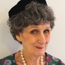 Agatha Is Missing!. Prudence Wright Jones. Agatha Is Missing!. Prudence Wright Jones.