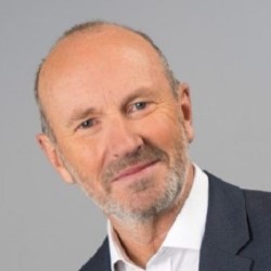 Fred MacAulay in Conversation. Fred MacAulay. Fred MacAulay in Conversation. Fred MacAulay.