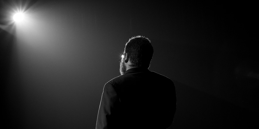 Frankie Boyle on stage. Copyright: Steve Best. Frankie Boyle on stage. Copyright: Steve Best.