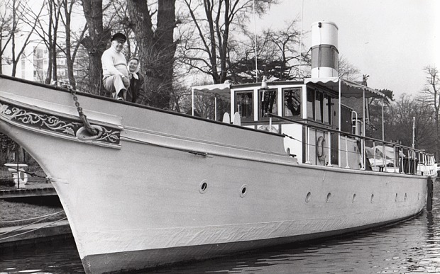 Arthur and Joan on board the Amazon. Image shows from L to R: Arthur Lowe, Joan Cooper. Arthur and Joan on board the Amazon. Image shows from L to R: Arthur Lowe, Joan Cooper.