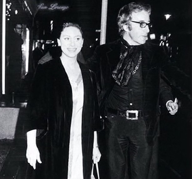 Princess Margaret and Peter Sellers outside San Lorenzo in London. Princess Margaret and Peter Sellers outside San Lorenzo in London.
