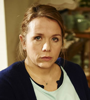 Derek. Hannah (Kerry Godliman). Copyright: Derek Productions. Derek. Hannah (Kerry Godliman). Copyright: Derek Productions.