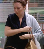 Green Wing. Harriet Schulenburg (Olivia Colman). Copyright: Talkback Productions. Green Wing. Harriet Schulenburg (Olivia Colman). Copyright: Talkback Productions.