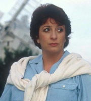 Jonathan Creek. Maddy Magellan (Caroline Quentin). Copyright: BBC. Jonathan Creek. Maddy Magellan (Caroline Quentin). Copyright: BBC.