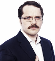 Life's Too Short. Ian (Matthew Holness). Copyright: BBC. Life's Too Short. Ian (Matthew Holness). Copyright: BBC.