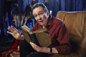 Crackanory. Paul Whitehouse. Copyright: Tiger Aspect Productions. Crackanory. Paul Whitehouse. Copyright: Tiger Aspect Productions.