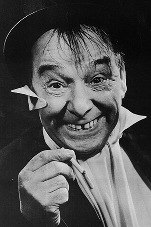 Freddie Frinton. Freddie Frinton.
