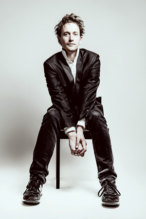 John Robins. Copyright: Idil Sukan. John Robins. Copyright: Idil Sukan.