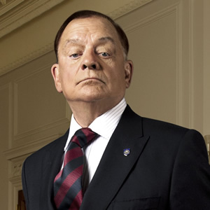 The Royal Bodyguard. Captain Guy Hubble (David Jason). Copyright: Hat Trick Productions / Busby Productions. The Royal Bodyguard. Captain Guy Hubble (David Jason). Copyright: Hat Trick Productions / Busby Productions.