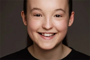 Bella Ramsey. Bella Ramsey.