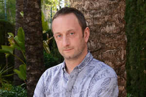 Benidorm. Billy Dawson (Steve Edge). Copyright: Tiger Aspect Productions. Benidorm. Billy Dawson (Steve Edge). Copyright: Tiger Aspect Productions.