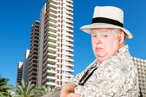 Benidorm. Donald Stewart (Kenny Ireland). Copyright: Tiger Aspect Productions. Benidorm. Donald Stewart (Kenny Ireland). Copyright: Tiger Aspect Productions.