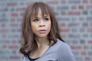 Bounty Hunters. Nina Morales (Rosie Perez). Copyright: Cave Bear Productions. Bounty Hunters. Nina Morales (Rosie Perez). Copyright: Cave Bear Productions.